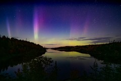 Saganaga Aurora Pillers